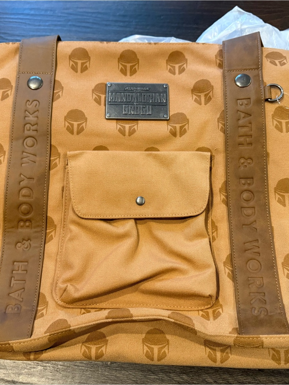 Star Wars x Bath & Body Mandalorian & Grogu Messenger Bag